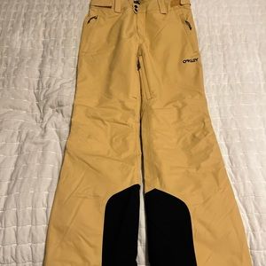 Oakley women’s snowboard pants